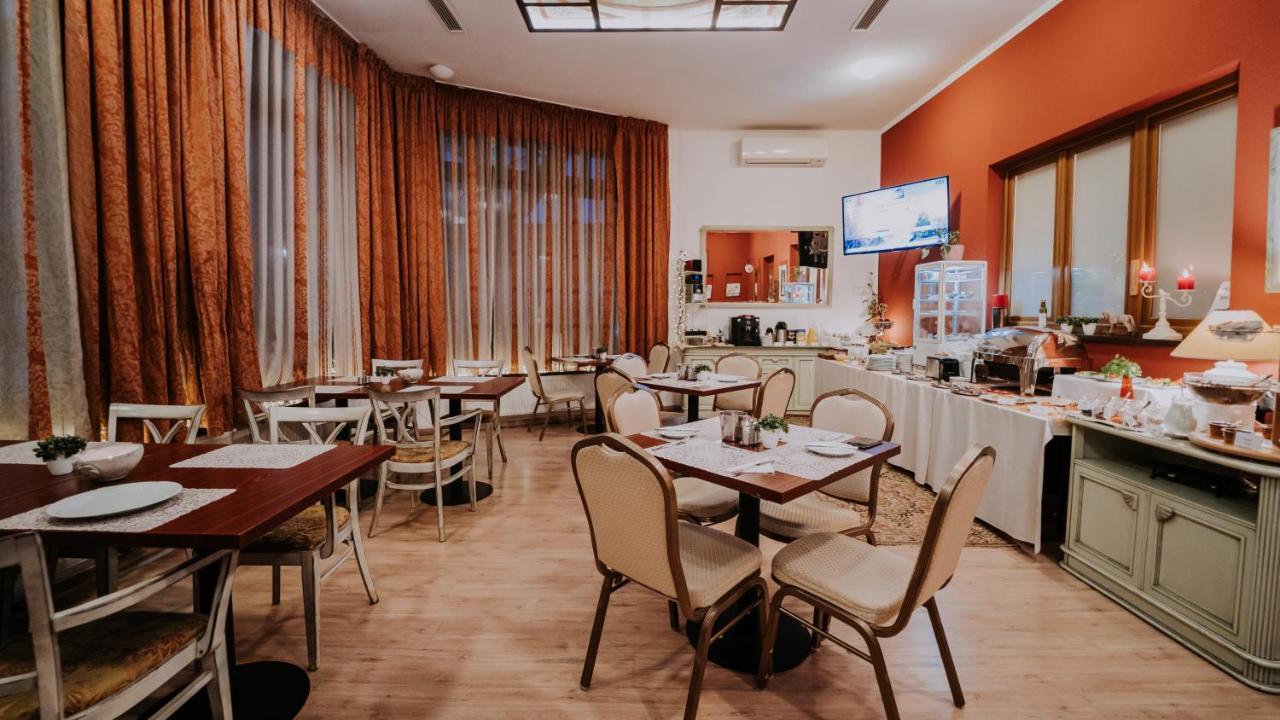 Boutique Hotel Maraton Kosice Exterior photo