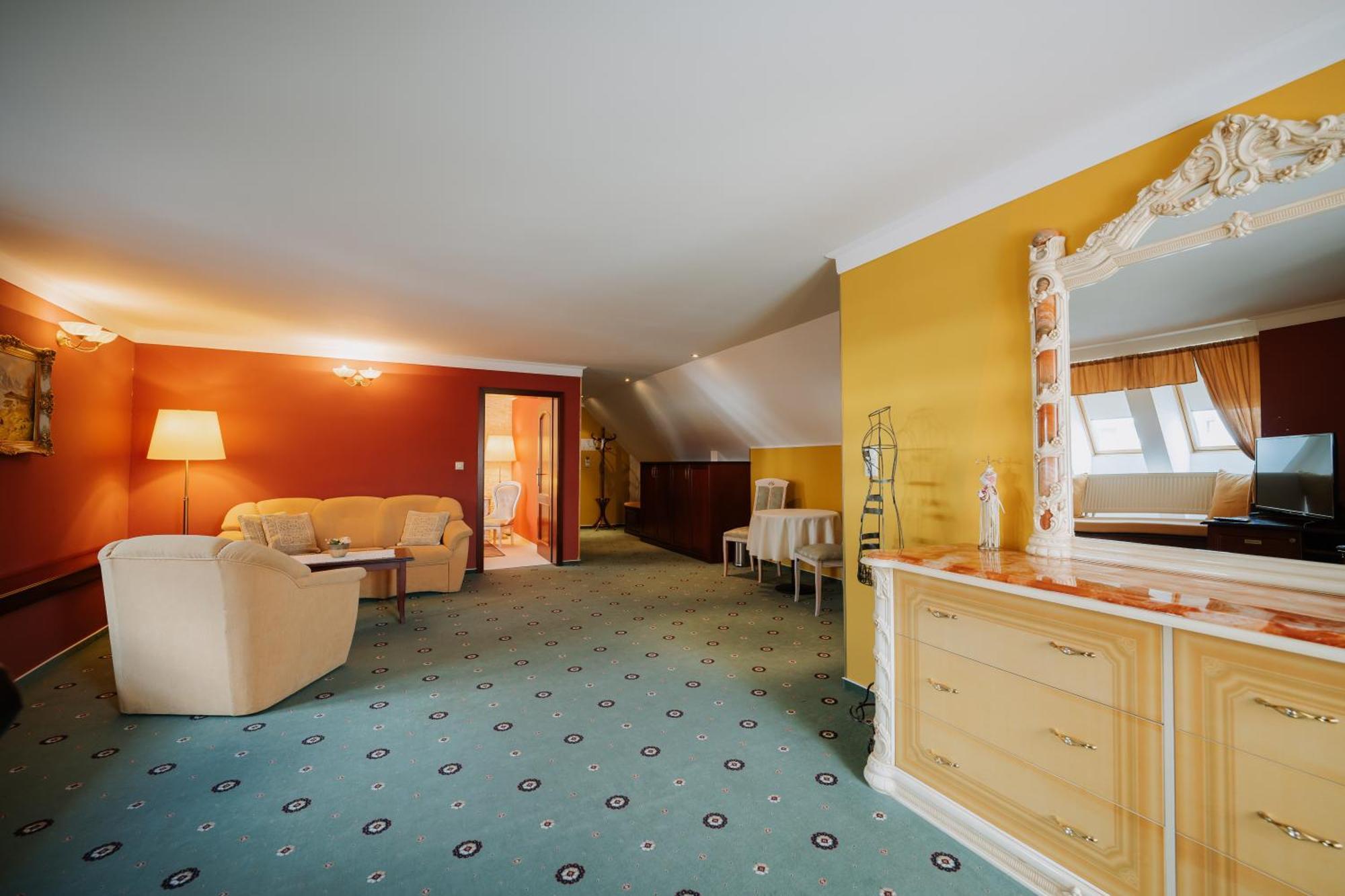Boutique Hotel Maraton Kosice Exterior photo